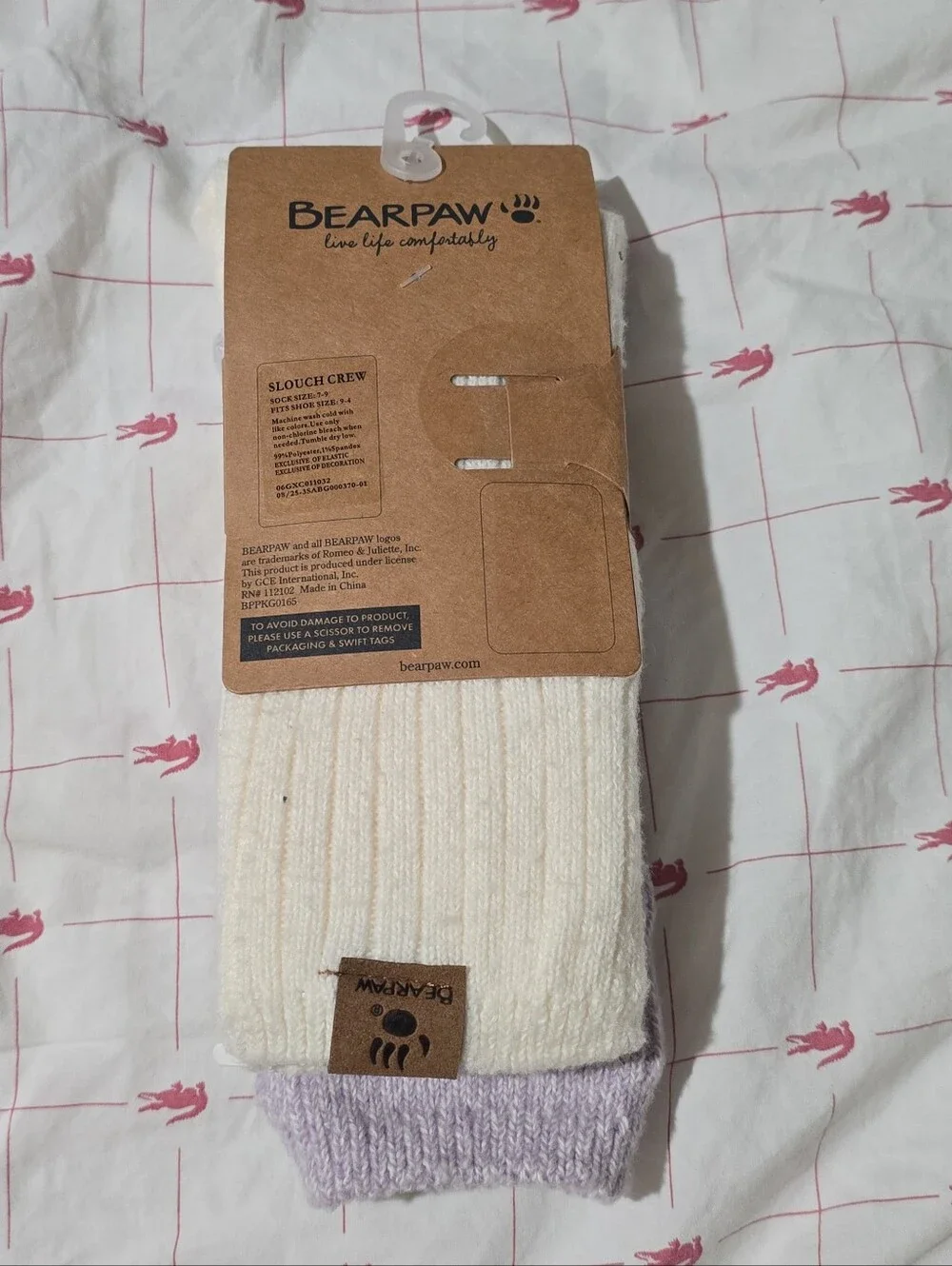 NWT Bearpaw 2 Pair Super Soft Slouch Crew Socks Girl's Shoe Size 9 - 4